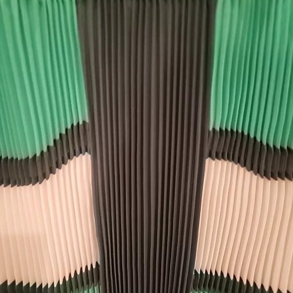 TED BAKER Nellina Pleated Midi Dip Asymmetrical Hem Green Color Block Dress $395 - Picture 7 of 17